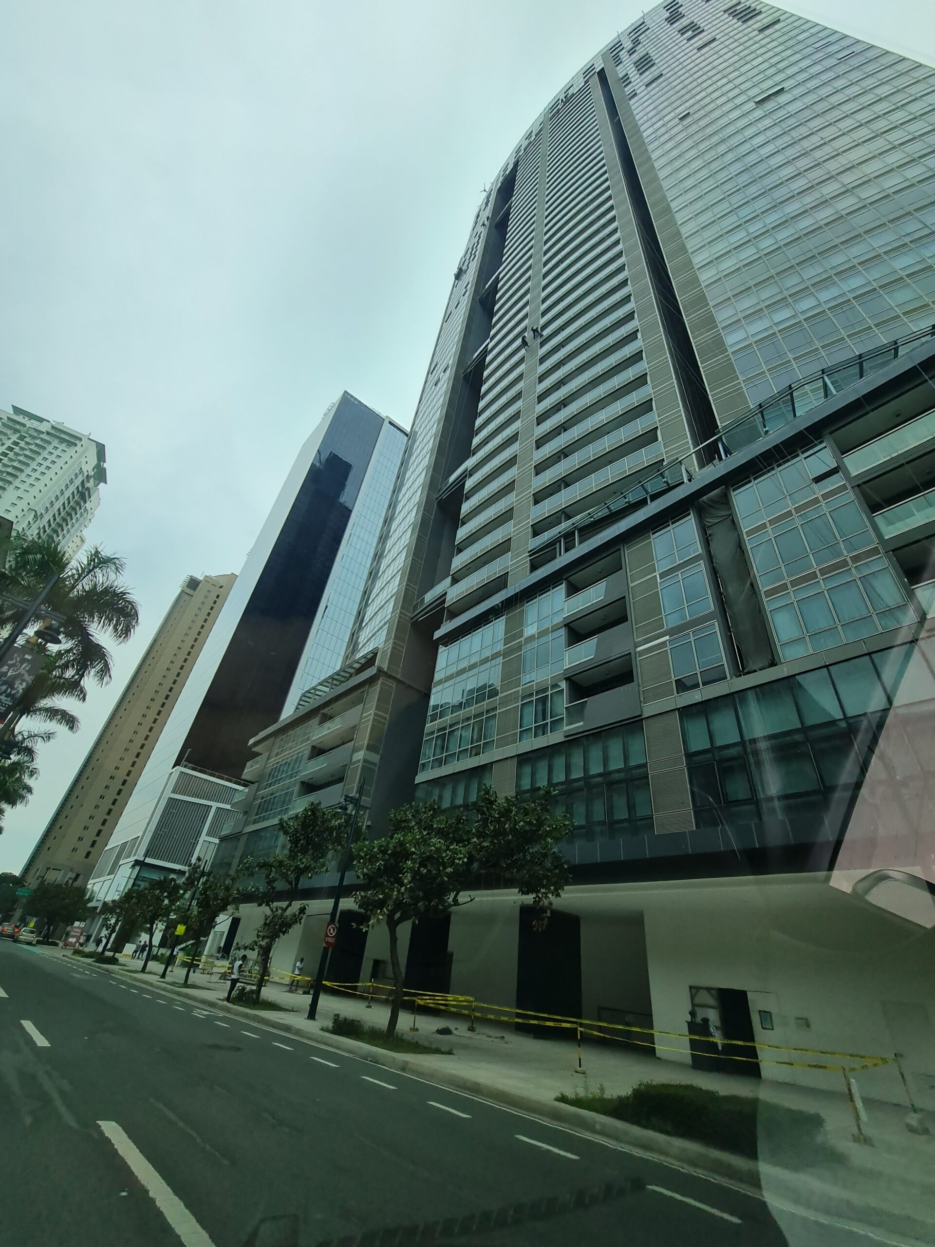 2 Bedroom For Sale in East Gallery Place, BGC