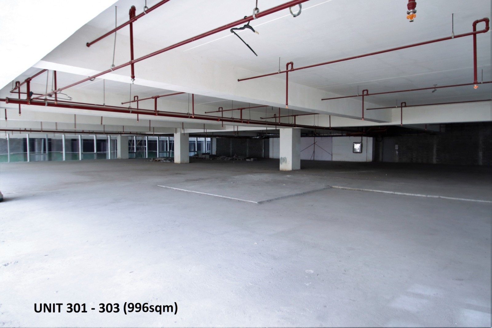 Office For Sale in Macapagal Blvd