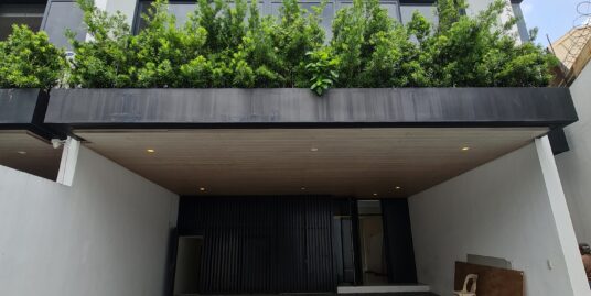 Brand new luxury townhouse for sale in San Juan