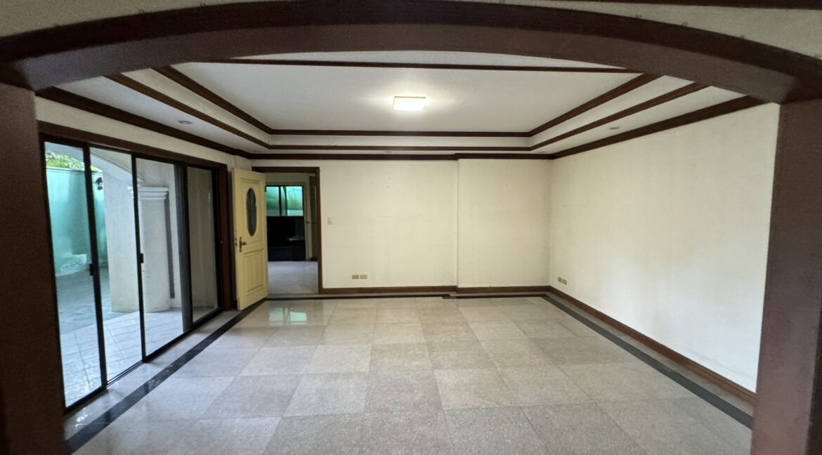 IMG-4a2d3a3d796233e800141d7032c7aeb0-V(1)